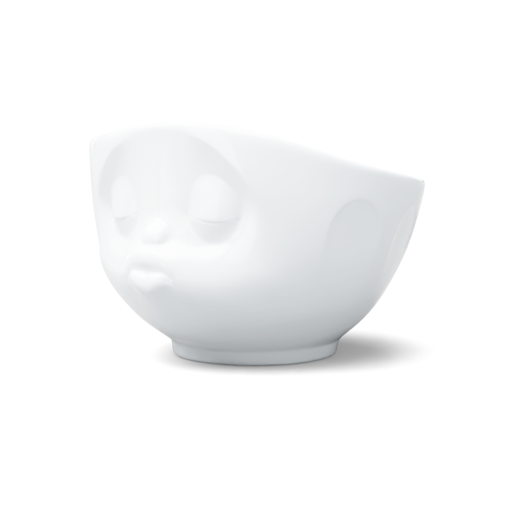 Premium porcelain bowl in white from the porcelain product family of fun dishware by FIFTYEIGHT Products. Offers 16 oz capacity perfect for serving cereal, soup, snacks and much more. Dishwasher and microwave safe bowl featuring a sculpted ‘kissing’ facial expression. Shipped in exclusively designed gift box.
