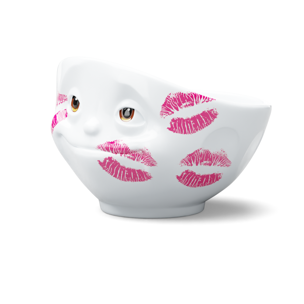 Premium porcelain bowl with colorful accents from TASSEN product family of fun dishware by FIFTYEIGHT Products. Offers 16 oz capacity perfect for serving cereal, soup, snacks and much more. Dishwasher and microwave safe bowl featuring a ‘dreamy’ facial expression and colorful eyes and kiss marks. Shipped in gift box.