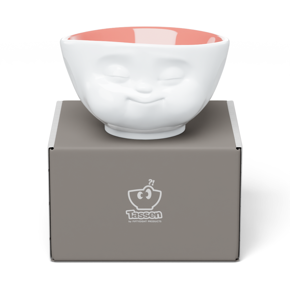 Premium porcelain bowl in white with peach color inside from the porcelain product family by FIFTYEIGHT Products. Offers 16 oz capacity perfect for serving cereal, soup, snacks and much more. Dishwasher and microwave safe bowl featuring a sculpted ‘munching’ facial expression. Shipped in exclusively designed gift box.