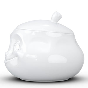Premium porcelain sugar bowl in white with "sweet" facial expression and 13.5 oz capacity. From the TASSEN product family of fun dishware by FIFTYEIGHT Products. Shipped in exclusively designed gift box.