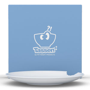 Set of two premium porcelain deep plates in white with a 'bite mark' cutout at the edge. Dishwasher and microwave safes plate with a 9.4 inch diameter. From the TASSEN product family of fun dishware by FIFTYEIGHT Products. Made in Germany according to environmental standards.