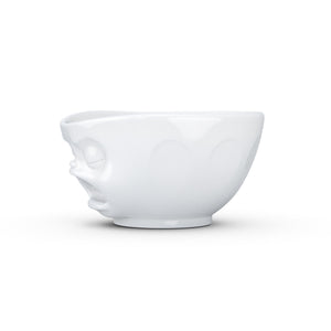 Premium extra large porcelain bowl in white from the TASSEN product family of fun dishware by FIFTYEIGHT Products. Offers 33 oz capacity with hole in front for fun effect to serve snacks. Dishwasher and microwave safe bowl featuring a sculpted ‘barfing’ facial expression. Shipped in exclusively designed gift box.