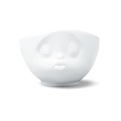 Premium porcelain bowl in white from the porcelain product family of fun dishware by FIFTYEIGHT Products. Offers 16 oz capacity perfect for serving cereal, soup, snacks and much more. Dishwasher and microwave safe bowl featuring a sculpted ‘kissing’ facial expression. Shipped in exclusively designed gift box.