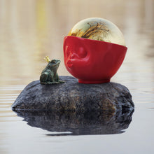Load image into Gallery viewer, 16 Oz. Bowl, Kissing Face, Red
