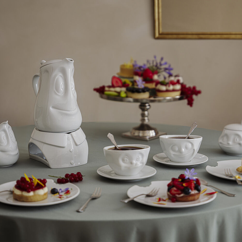 FIFTYEIGHT Products Food Warmer CHIC in white porcelain. Minimalist design with tea light holder base, fits 500ml bowls on top. Premium German porcelain warmer for keeping food warm at table. Made in Germany, dishwasher-safe.