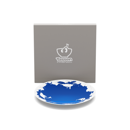 Porcelain dessert plate in featuring elaborate blue artwork with clouds and sailboats with 7.8 inch diameter. Premium porcelain in hotel quality, from the TASSEN product family of fun dishware by FIFTYEIGHT Products.