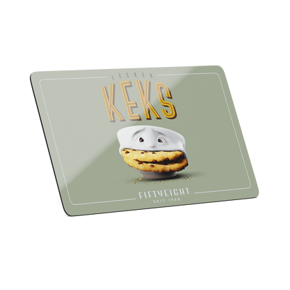 Serve a sandwich on a fun board with the "Tasty Cookie" design from the series of trusty breakfast boards, perfect for making sandwiches or eating breakfast. Crafted in Germany from resopal.