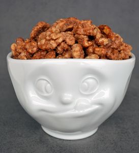 16 ounce capacity porcelain bowl featuring a sculpted ‘tasty’ facial expression. From the TASSEN product family of fun dishware by FIFTYEIGHT Products. Quality bowl perfect for serving cereal, soup, snacks and much more.