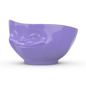 16 ounce capacity porcelain bowl in purple color featuring a sculpted ‘grinning’ facial expression. From the TASSEN product family of fun dishware by FIFTYEIGHT Products. Quality bowl perfect for serving cereal, soup, snacks and much more.