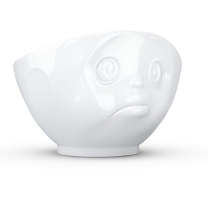 16 ounce capacity porcelain bowl featuring a sculpted ‘sulking’ facial expression. From the TASSEN product family of fun dishware by FIFTYEIGHT Products. Quality bowl perfect for serving cereal, soup, snacks and much more.