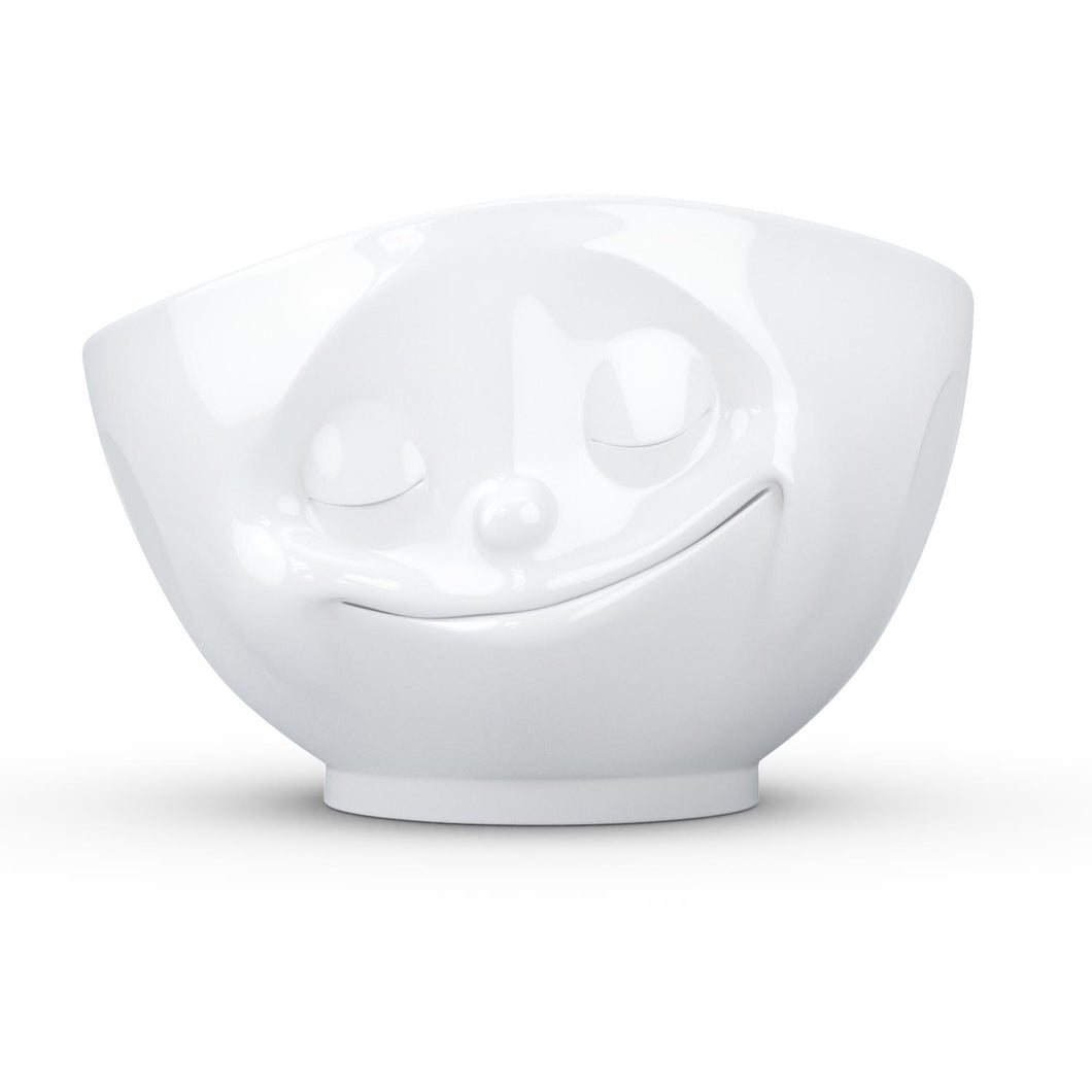 16 ounce capacity porcelain bowl featuring a sculpted ‘happy’ facial expression. From the TASSEN product family of fun dishware by FIFTYEIGHT Products. Quality bowl perfect for serving cereal, soup, snacks and much more.