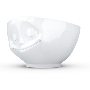 16 ounce capacity porcelain bowl featuring a sculpted ‘happy’ facial expression. From the TASSEN product family of fun dishware by FIFTYEIGHT Products. Quality bowl perfect for serving cereal, soup, snacks and much more.