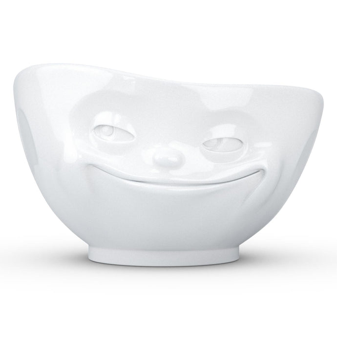 Extra large 33 ounce capacity porcelain bowl in white featuring a sculpted ‘grinning’ facial expression. From the TASSEN product family of fun dishware by FIFTYEIGHT Products. Quality bowl perfect for serving cereal, soup, snacks and much more.