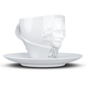 Premium porcelain coffee cup with saucer in white with sculpted William Shakespeare face. Dishwasher and microwave safe cup at 8.7 oz capacity. From the TALENT product family of cups dedicated to creative geniuses by FIFTYEIGHT Products.